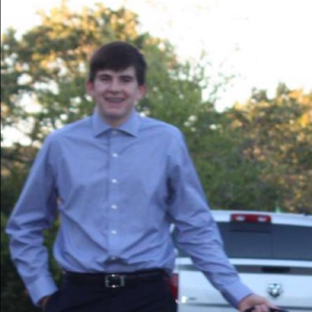 Meet your Posher, Carson